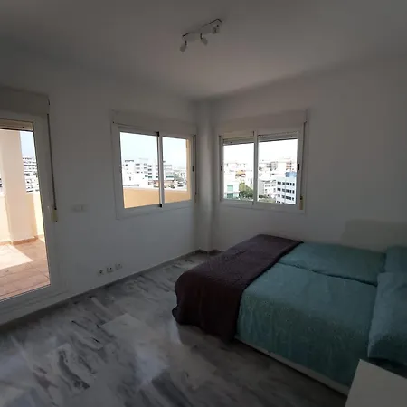 Donde El Sol Y La Calma Se Encuentran - Atico Apartment